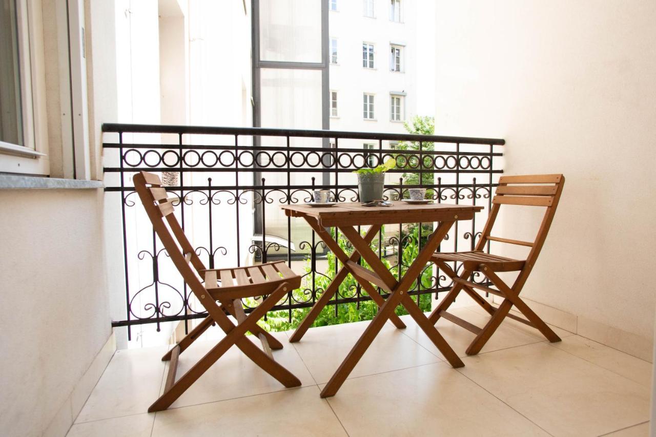 City Center - Golden Apartments - Dobr11A Varsovie Extérieur photo