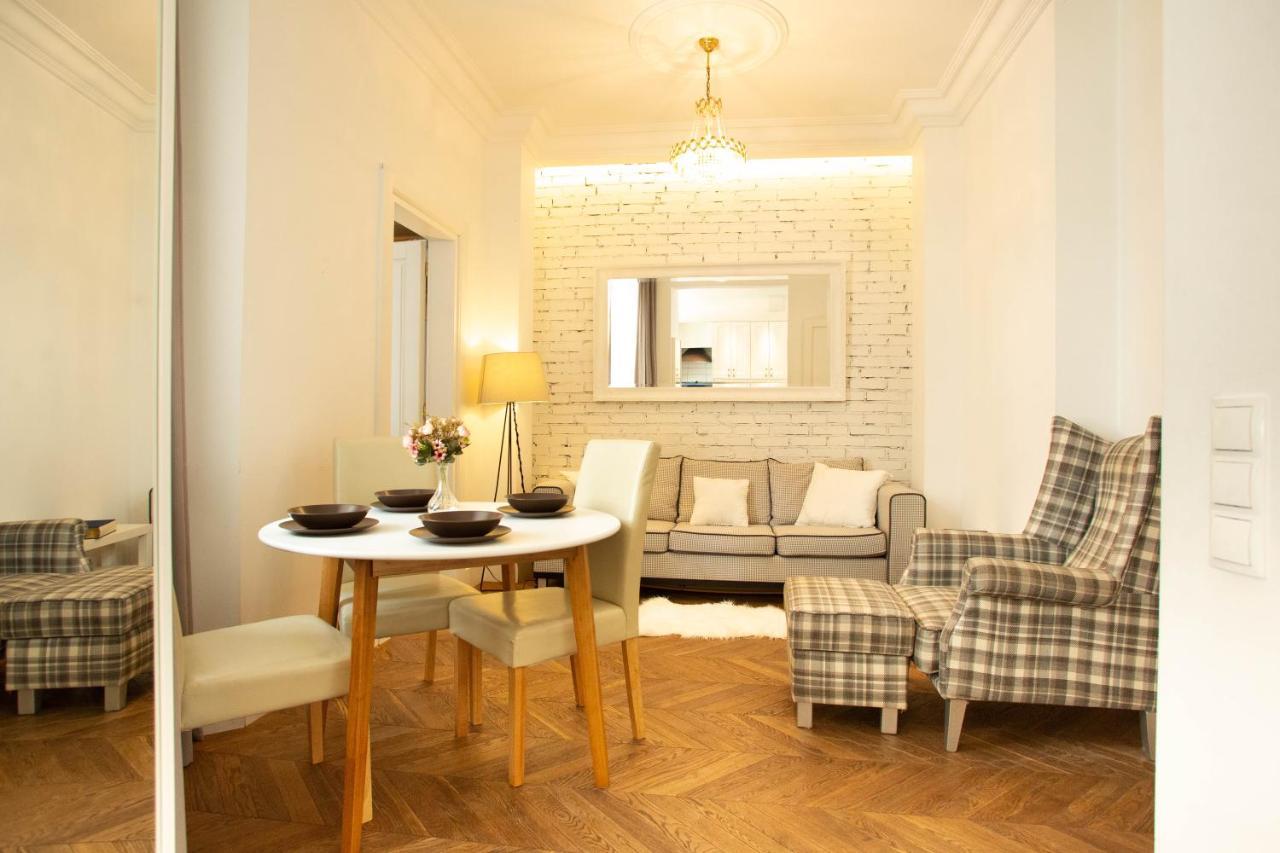 City Center - Golden Apartments - Dobr11A Varsovie Extérieur photo